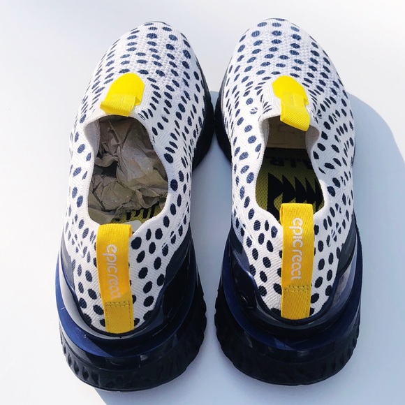 NIKE X CODY HUDSON EPIC PHANTOM REACT FLYKNIT AIR - Picture 5 of 11